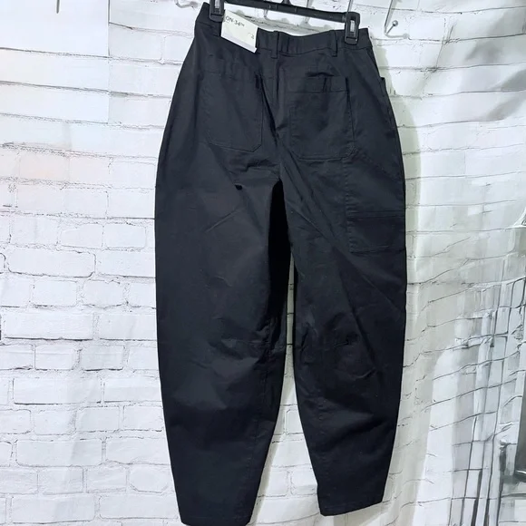 Women’s Barrel - High Rise Deep Black Pants. - Picture 2 of 5